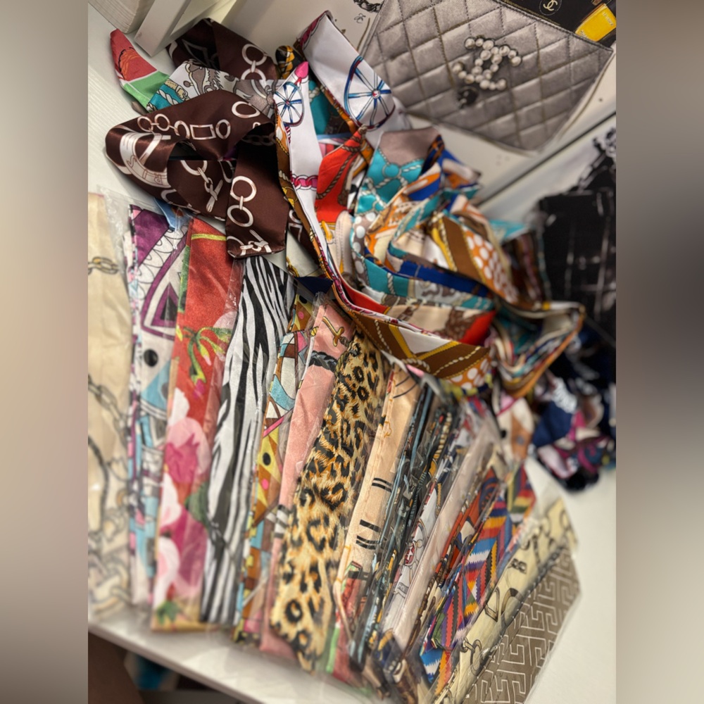 Scarfs set of 6 random picks NEW - Picture 7 of 8